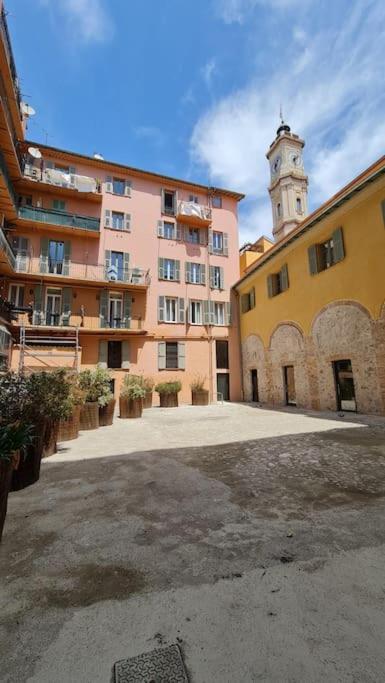 Appartement Jean Jaures - Vieux Superbe T2 Ensoleille Avec Grand Balcon