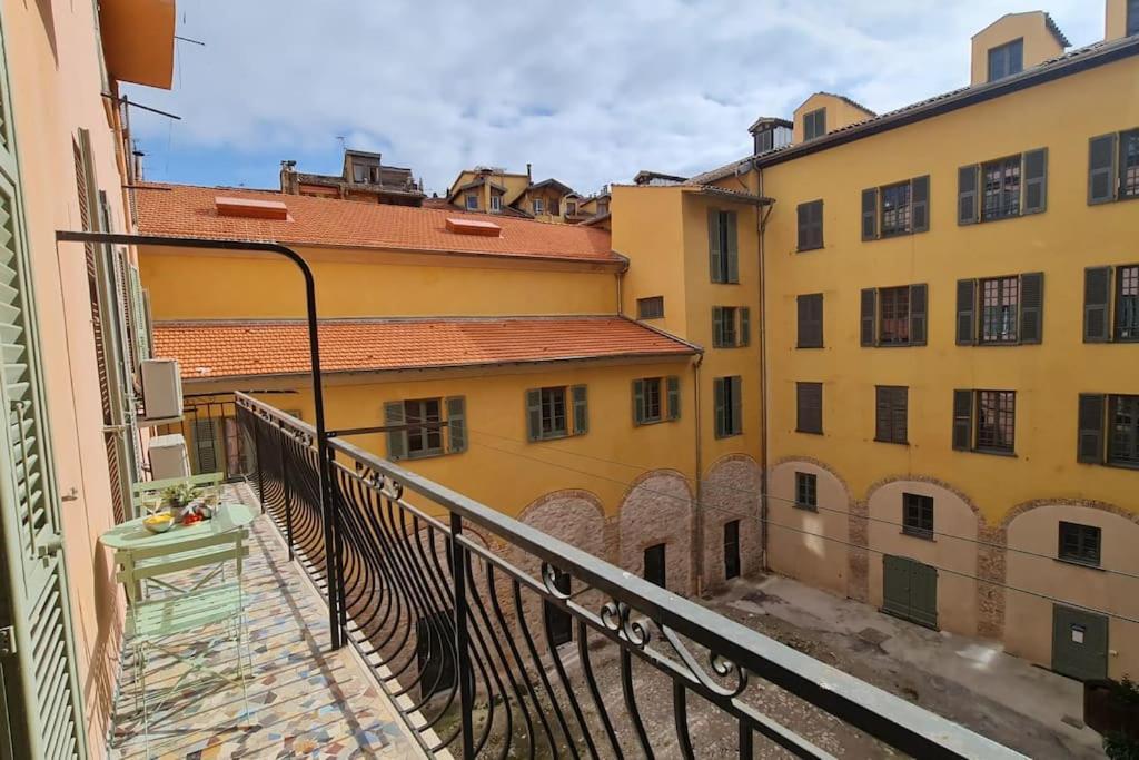 Jean Jaures - Vieux Superbe T2 Ensoleille Avec Grand Balcon Appartement