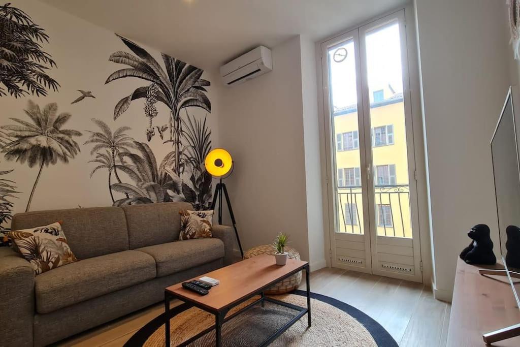 Jean Jaures - Vieux Superbe T2 Ensoleille Avec Grand Balcon Appartement *